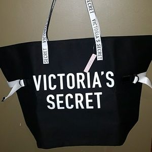 NWT Victoria's Secret black & white tote 2018